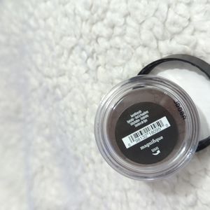 Eye color- Magnifique, Bare Minerals